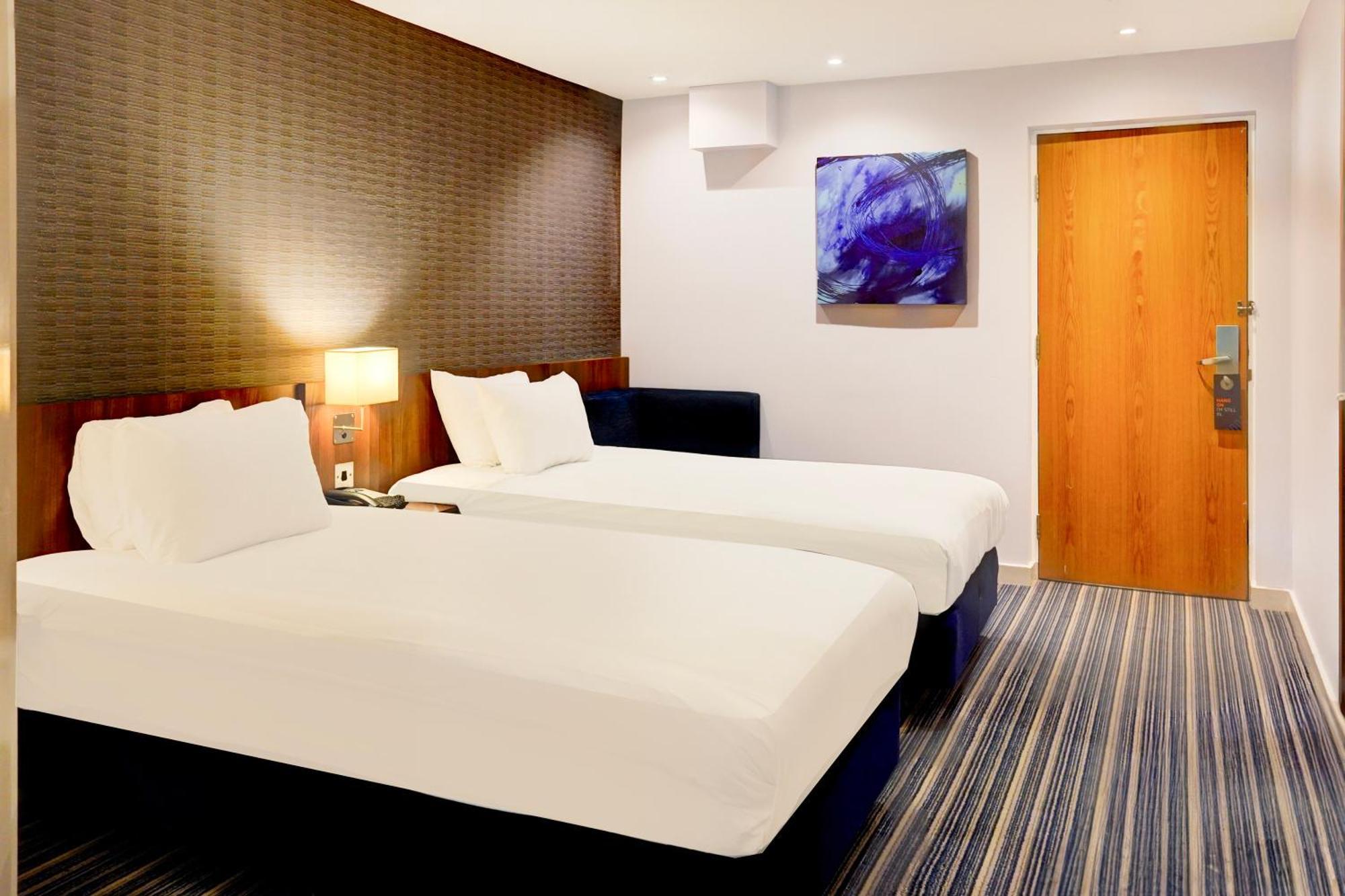 Belvilla Crewe City Centre Hotel Lifestyle Экстерьер фото