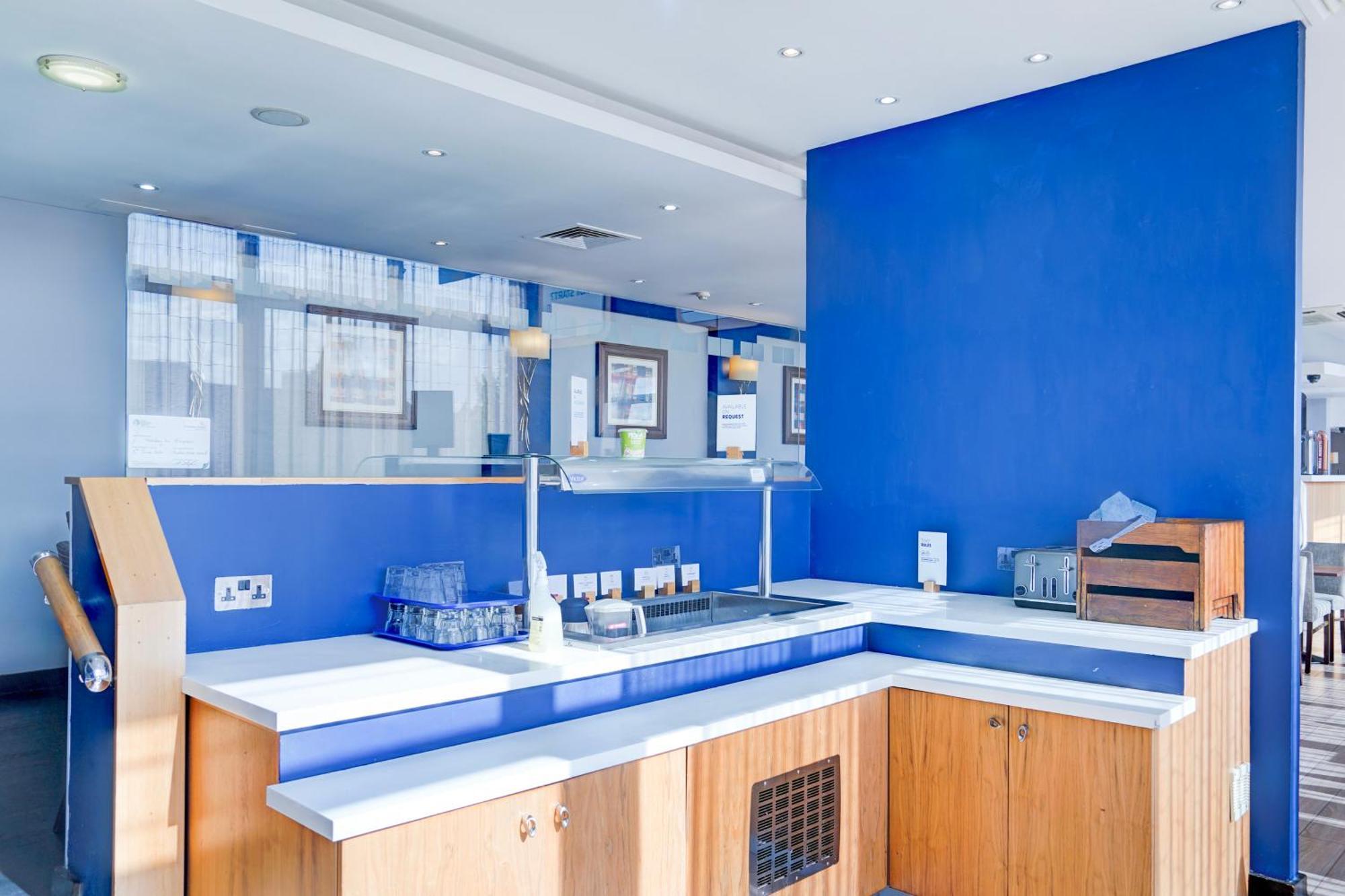 Belvilla Crewe City Centre Hotel Lifestyle Экстерьер фото