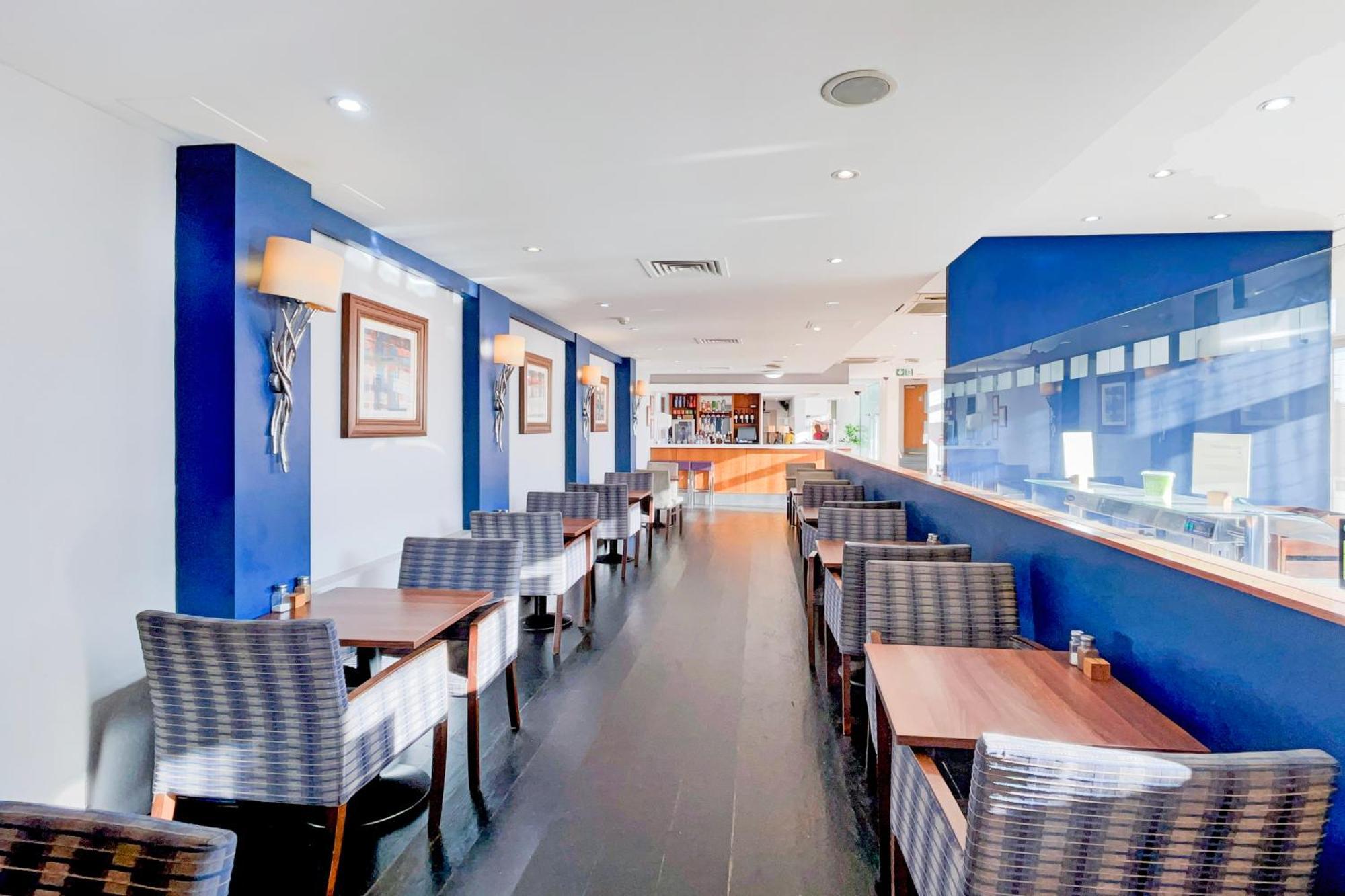 Belvilla Crewe City Centre Hotel Lifestyle Экстерьер фото